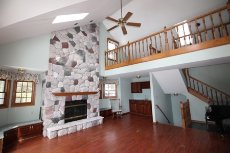 Chain O' Lakes Home & Cottage Estate For Sale Waupaca WI - image 13