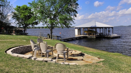 Lake Palestine Waterfront Home For Sale | Home With Pool - image 42