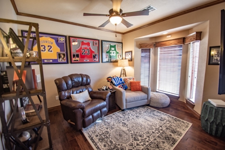 Luxury Home In Elk City With Swim Spa & Upstairs Bonus Room - image 16
