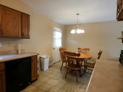 Family Home or Possible Guest House For Sale in Hermann, MO - image 4