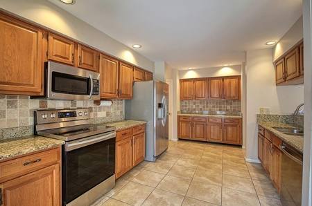 Look Quick!! 3 BR/2 Bath Located in Brentwood, Davidson Tenn - image 16