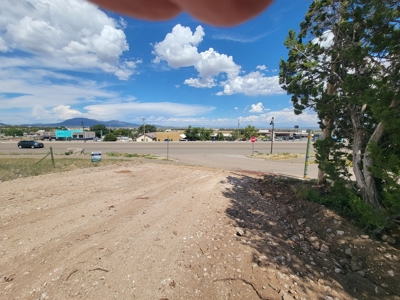 Commercial Lot For Sale Investment Property Edgewood NM - image 3