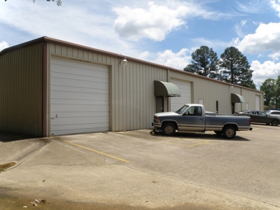 Warehouse For Sale Or Lease In Tyler Off Hwy 155 - image 12