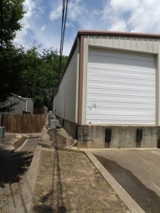Warehouse For Sale Or Lease In Tyler Off Hwy 155 - image 17