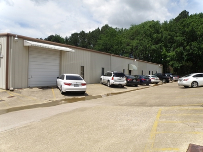 Warehouse For Sale Or Lease In Tyler Off Hwy 155 - image 8