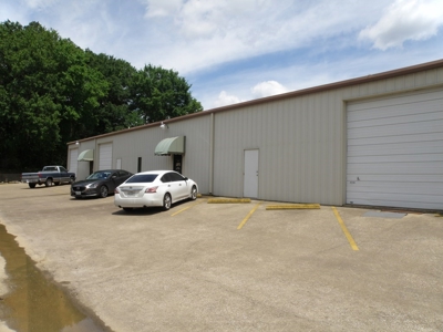 Warehouse For Sale Or Lease In Tyler Off Hwy 155 - image 10