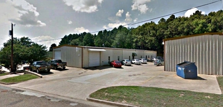 Warehouse For Sale Or Lease In Tyler Off Hwy 155 - image 3