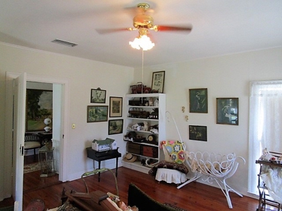 Amazing historical home in Greenwood FL on over 16 acres - image 40