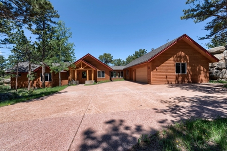 Fox Acres Golf Course Home For Sale in Red Feather Lakes, CO - image 1