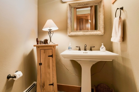 Fox Acres Golf Course Home For Sale in Red Feather Lakes, CO - image 8