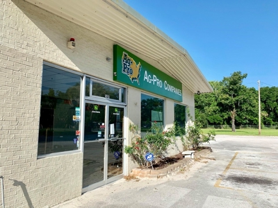 Commercial Building On 9 Ac. - City Limits Of Chiefland, Fl - image 17