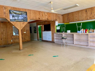 Commercial Building On 9 Ac. - City Limits Of Chiefland, Fl - image 5