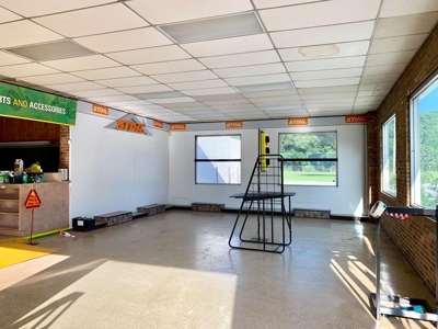 Commercial Building On 9 Ac. - City Limits Of Chiefland, Fl - image 9