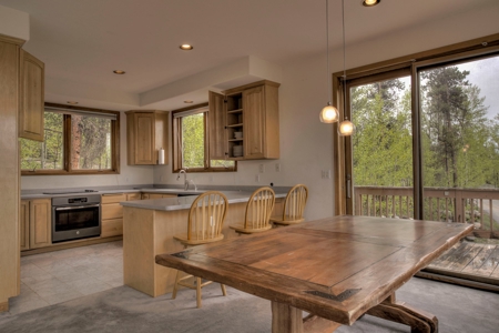 Mountain home w/huge views 30 min to Breckenridge, CO 80440 - image 35