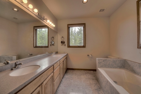 Mountain home w/huge views 30 min to Breckenridge, CO 80440 - image 41