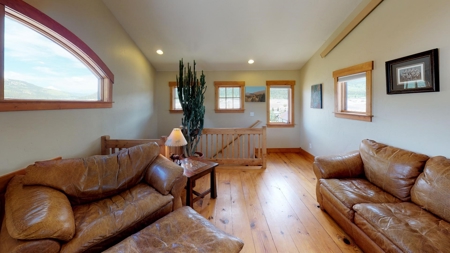 In town Alma mountain home 25 minutes to world class skiing! - image 11