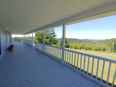 Large Family Home or B&B for Sale in Floyd VA - image 5