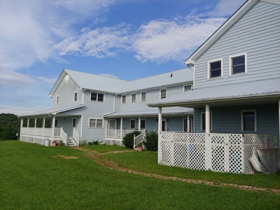 Large Family Home or B&B for Sale in Floyd VA - image 14