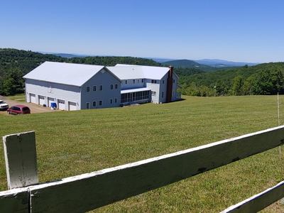 Large Family Home or B&B for Sale in Floyd VA - image 1