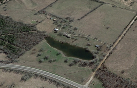 Country Lakefront Home Property For Sale Clarksville Texas - image 32