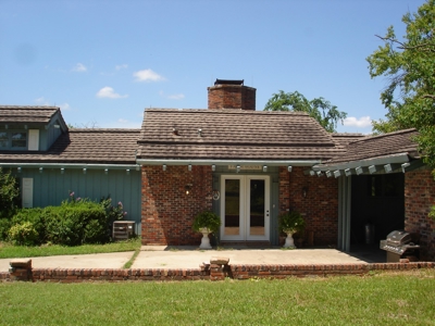 Country Lakefront Home Property For Sale Clarksville Texas - image 3