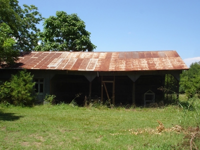 Country Lakefront Home Property For Sale Clarksville Texas - image 27