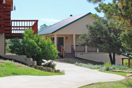 Bed and Breakfast or retreat for sale in SW Colorado - image 9