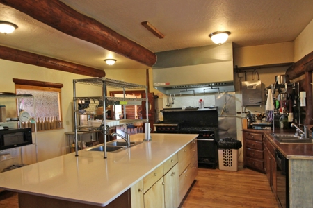 Bed and Breakfast or retreat for sale in SW Colorado - image 11