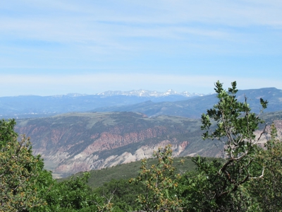 Rocky Mountain Recreational Land on Gateway to Flat Tops - image 1