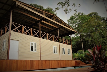 Tropical Lodge or B&B near Bluff Beach Bocas Del Toro Panama - image 30