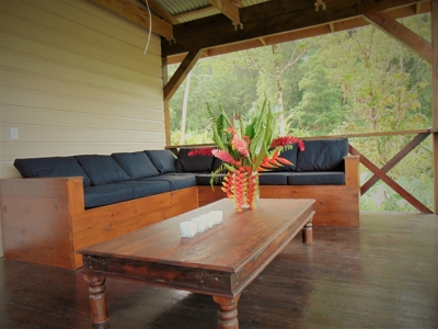Tropical Lodge or B&B near Bluff Beach Bocas Del Toro Panama - image 15