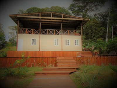 Tropical Lodge or B&B near Bluff Beach Bocas Del Toro Panama - image 29