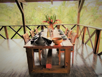 Tropical Lodge or B&B near Bluff Beach Bocas Del Toro Panama - image 10