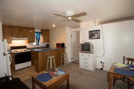 Route 66 Motel for Sale in Arizona in Busy Seligman AZ - image 12