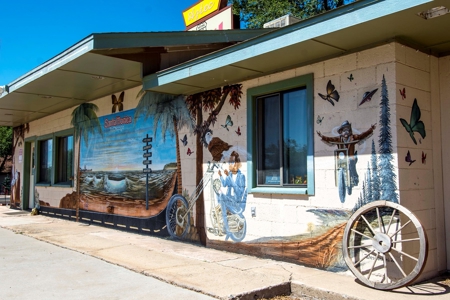 Route 66 Motel for Sale in Arizona in Busy Seligman AZ - image 31