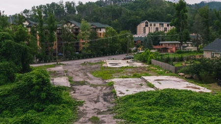 Commercial And Business Lots For Auction In Gatlinburg TN - image 29