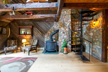 Off-Grid Contemporary County Home For Sale - image 9