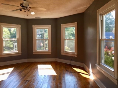 Beautiful Victorian Home In Southern VA - image 28