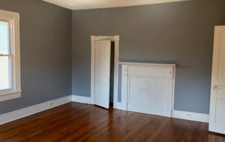 Beautiful Victorian Home In Southern VA - image 25