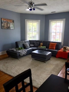 Beautiful Victorian Home In Southern VA - image 27