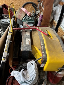 251442 - image 2