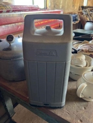 alt=