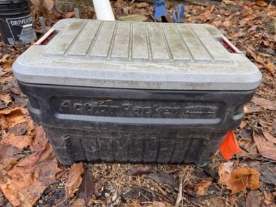 261899 - image 1
