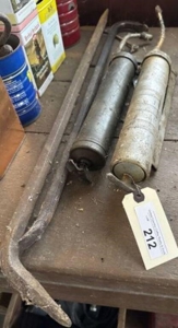 261919 - image 1