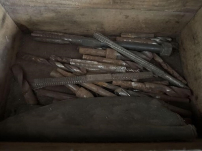261937 - image 2