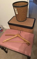 alt=