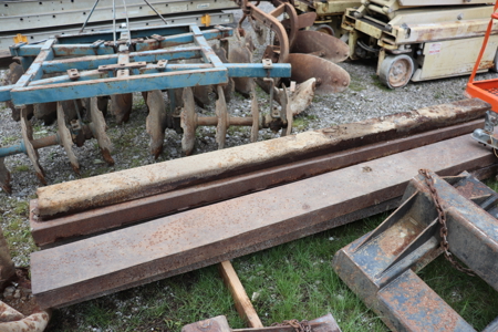 266644 - image 35