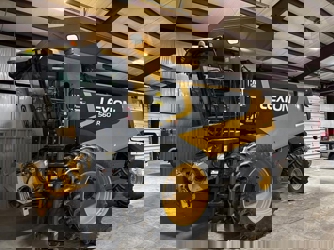 alt=