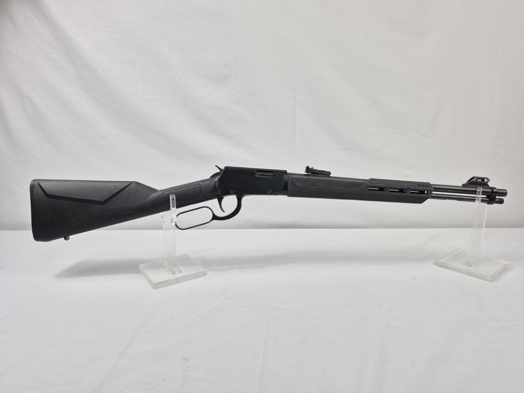 Firearms & Military Artifacts