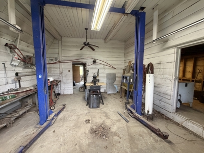 276603 - image 16